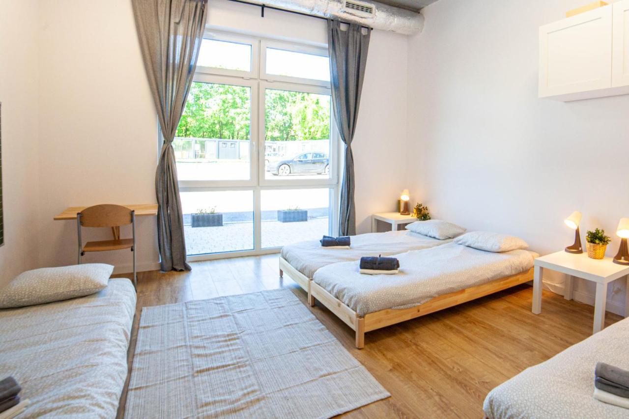 Hostel Montessori Gdansk Bagian luar foto