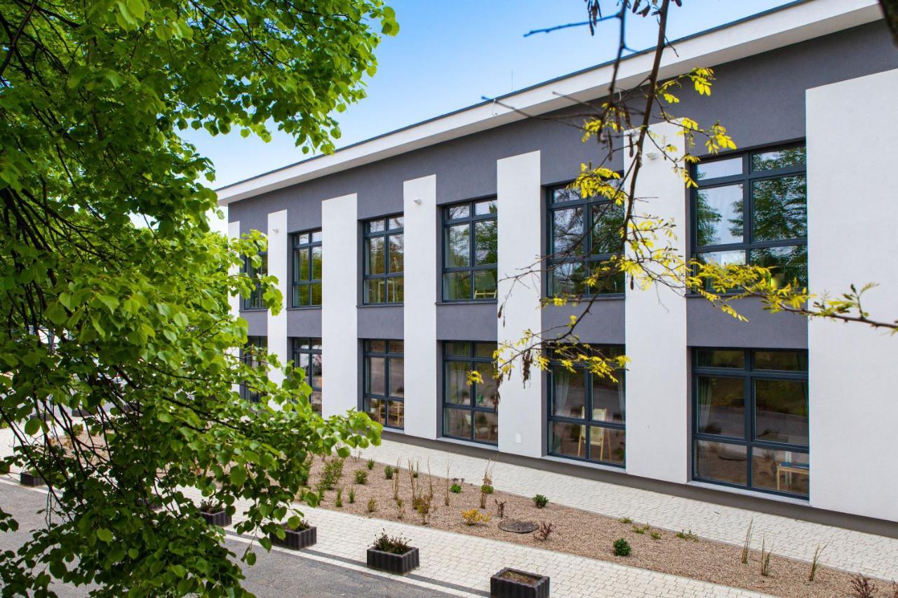Hostel Montessori Gdansk Bagian luar foto