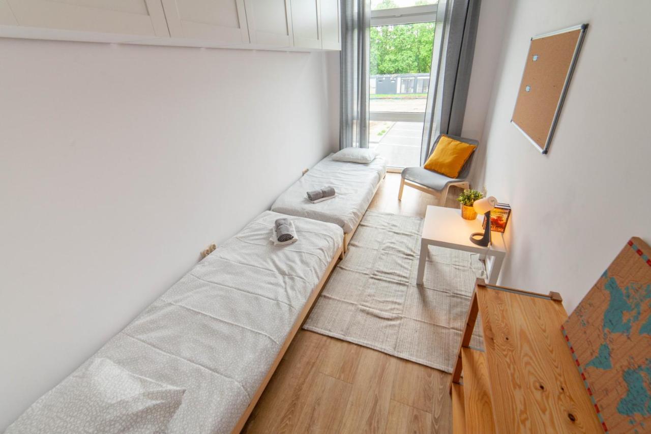 Hostel Montessori Gdansk Bagian luar foto